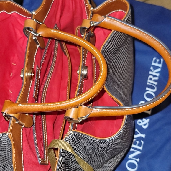 Dooney & Bourke Embossed Barlow Drawstring - Picture 2 of 8